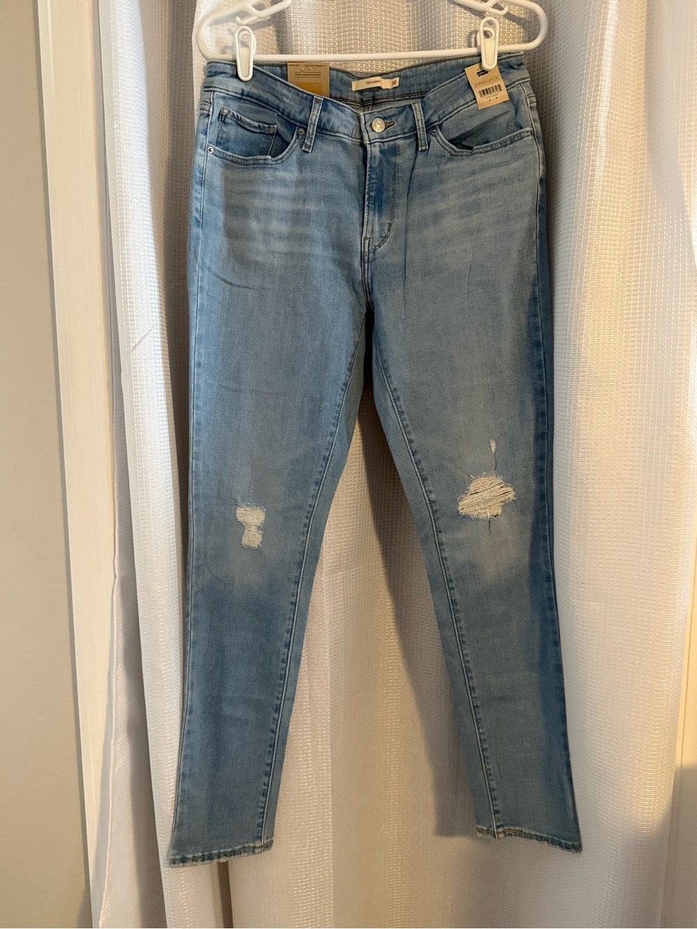 Levi's Light Blue Distressed Skinny Jeans